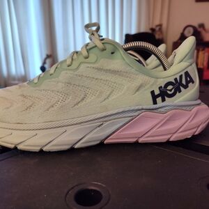Hoka W ARAHI 6 Women's Athletic Shoes - Mint Green and Pastel Pink #2223